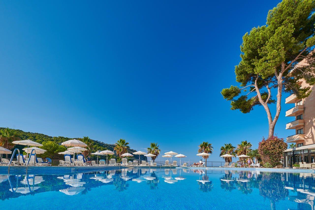Grupotel Playa Camp De Mar - Adults Only Екстер'єр фото