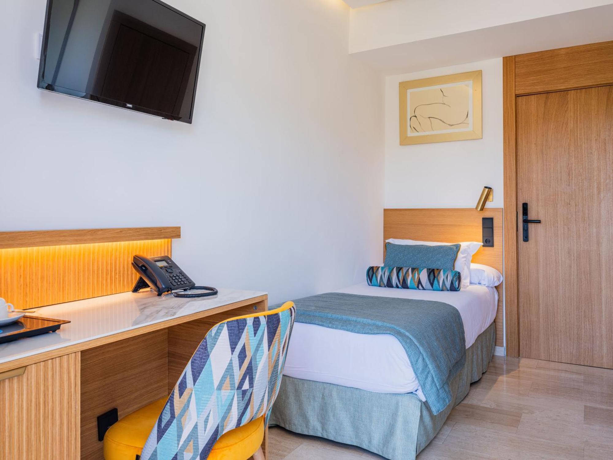Grupotel Playa Camp De Mar - Adults Only Екстер'єр фото