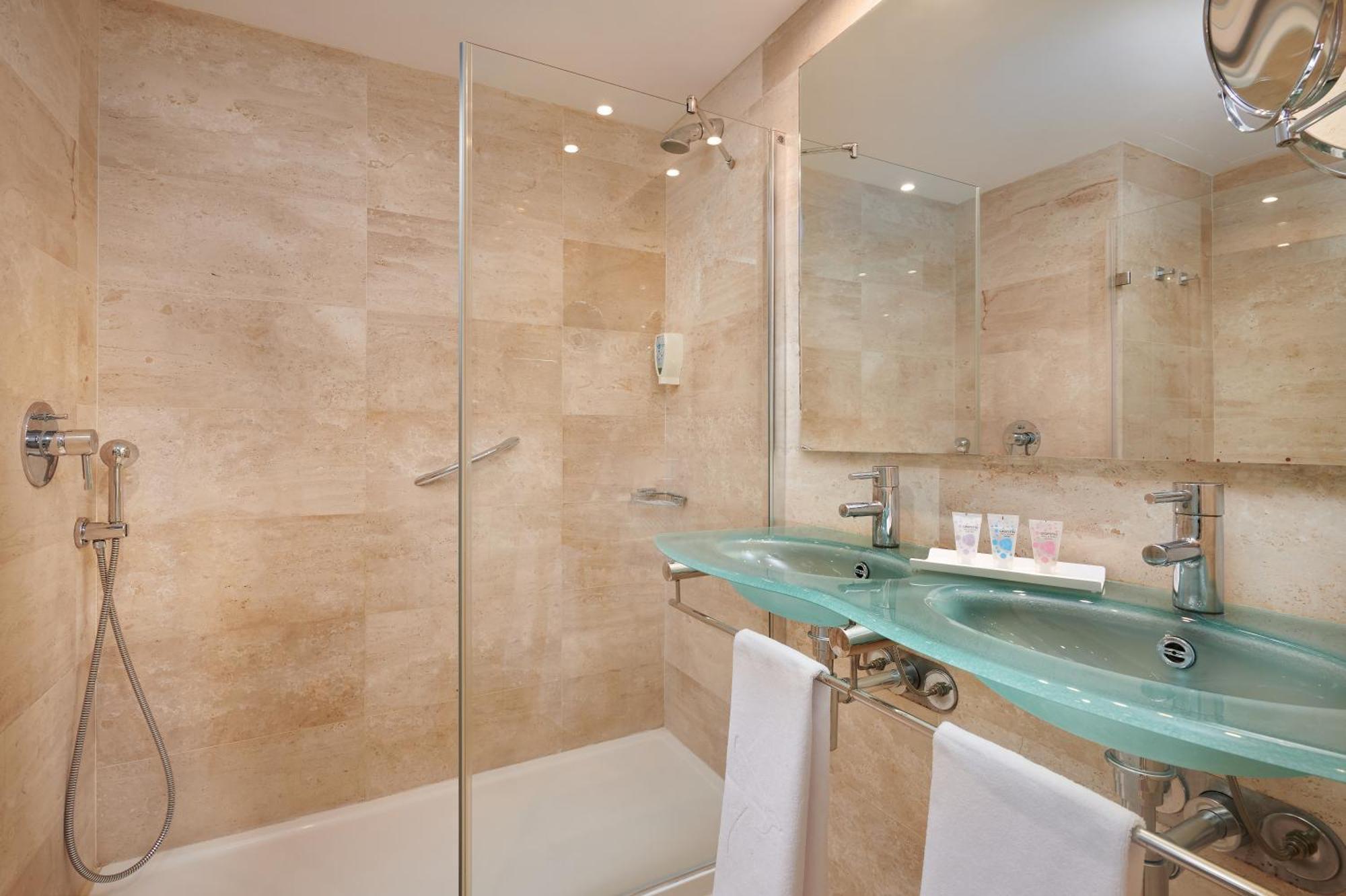 Grupotel Playa Camp De Mar - Adults Only Екстер'єр фото